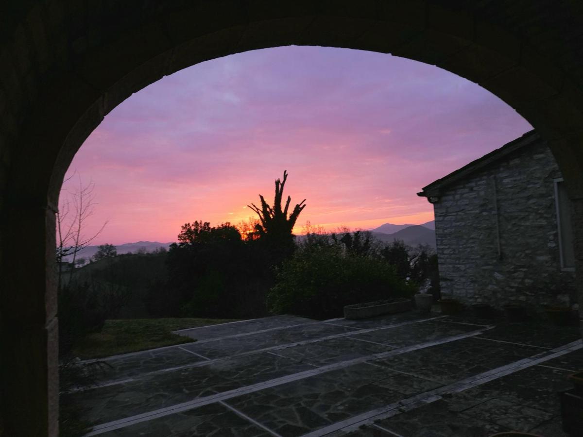 Agriturismo Del Frontino - Lo Studio Акваланга Экстерьер фото
